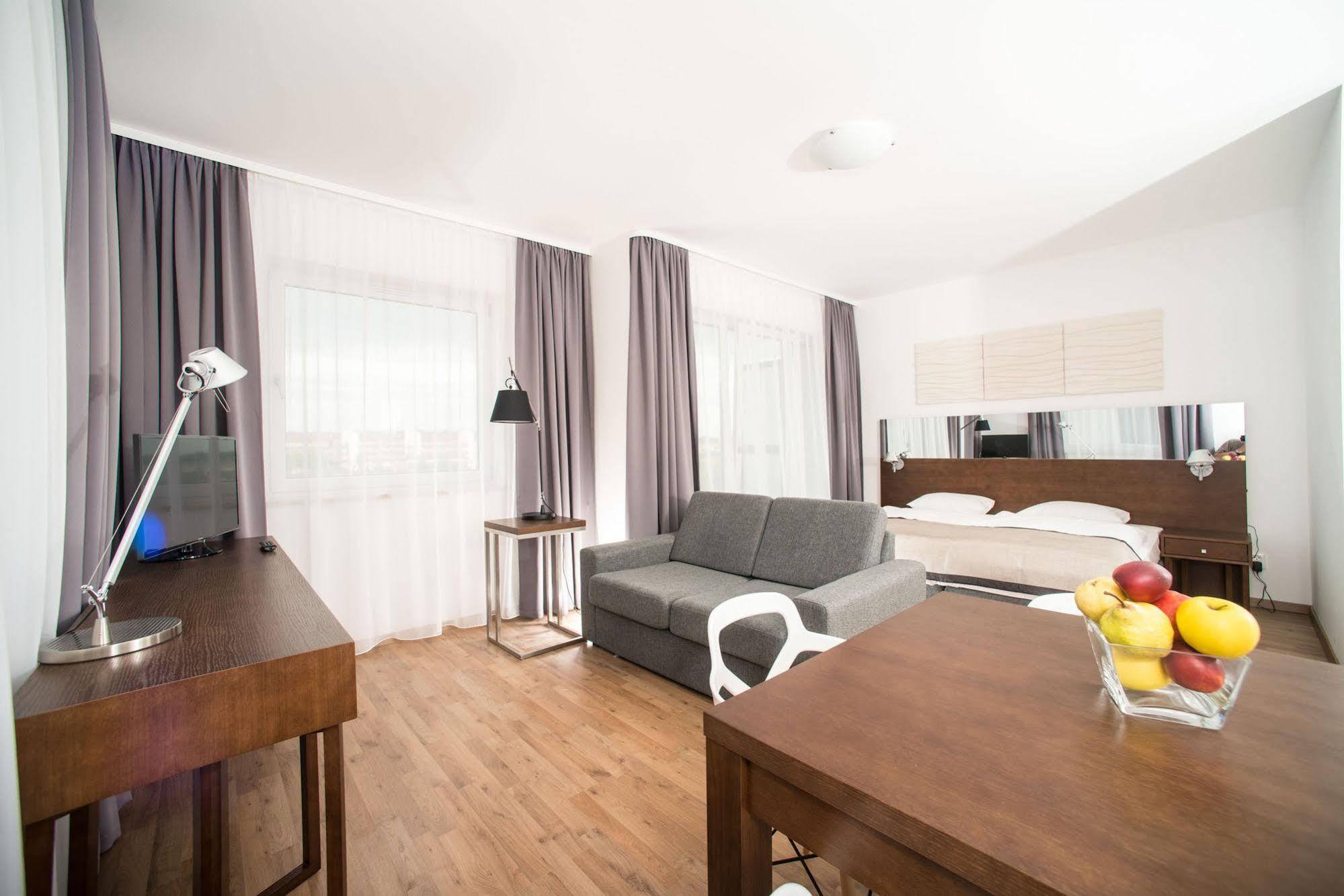 Atrium Apartamenty Сарбиново Экстерьер фото